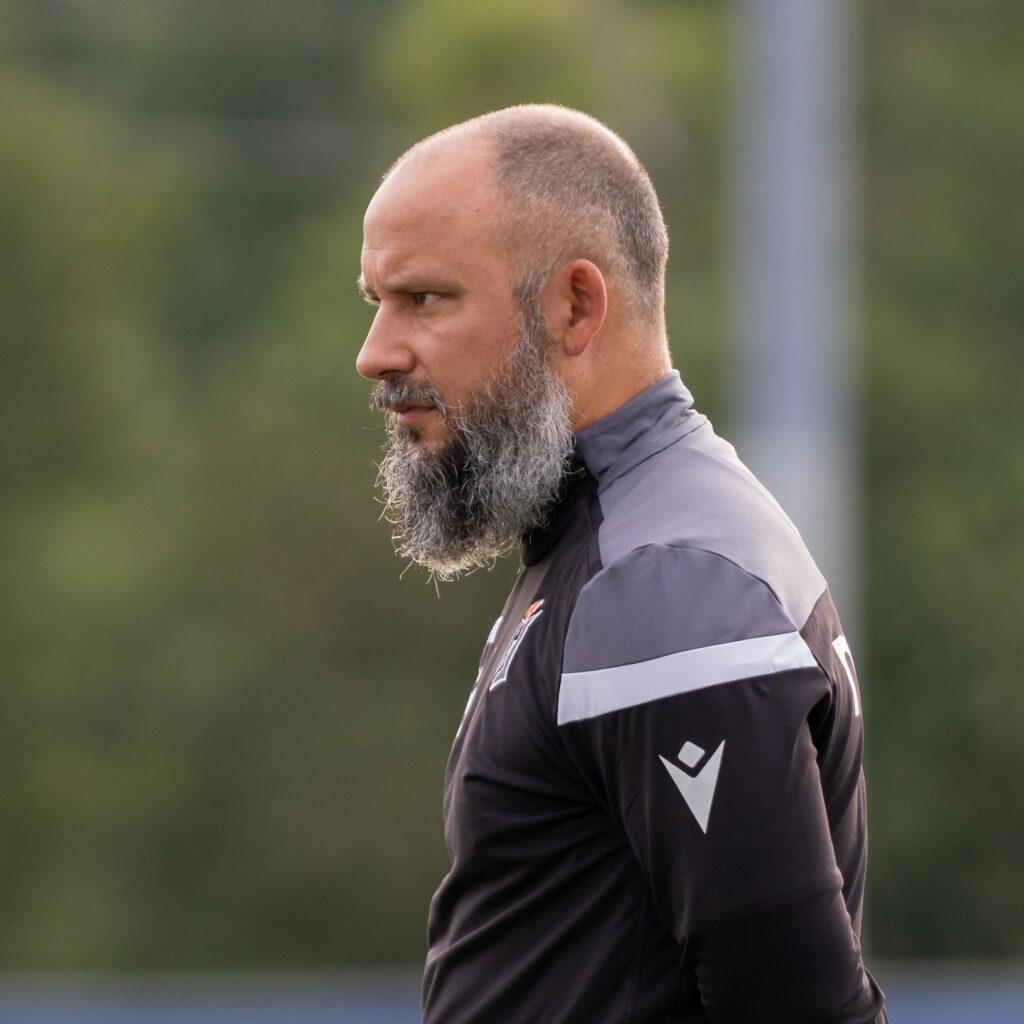 bobby smyrniotis beard